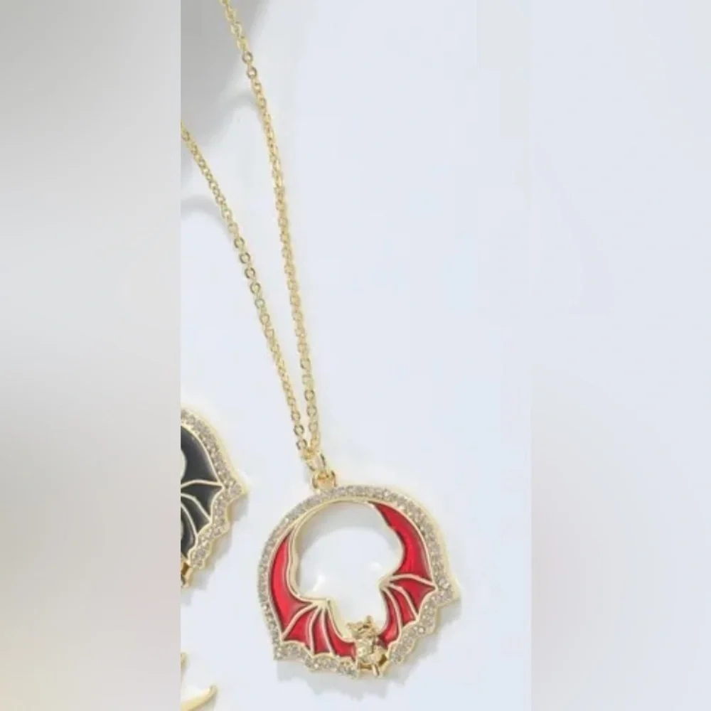 14K Gold Gothic Red Bat W/ Zircon Inlay Outline Enameled Pendant Necklace Punk